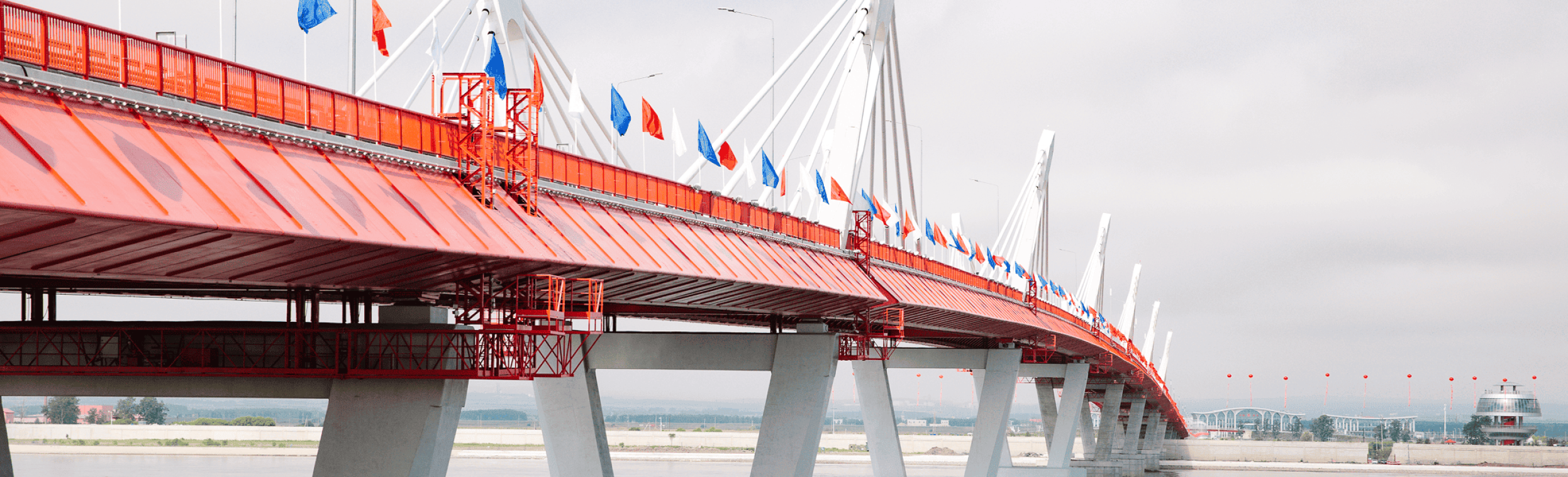 Cross-border bridge crossing over the Amur River